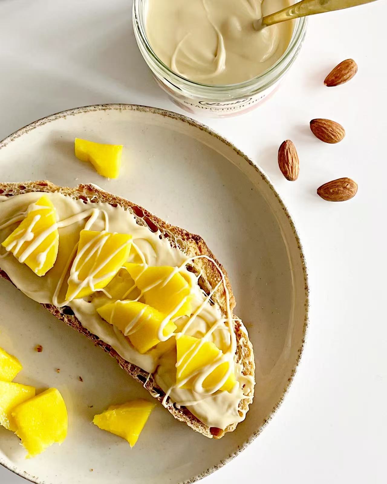 Lemke -Stadtstreicher Mandel - Mandelcreme - 250g (8 Stück je Karton)