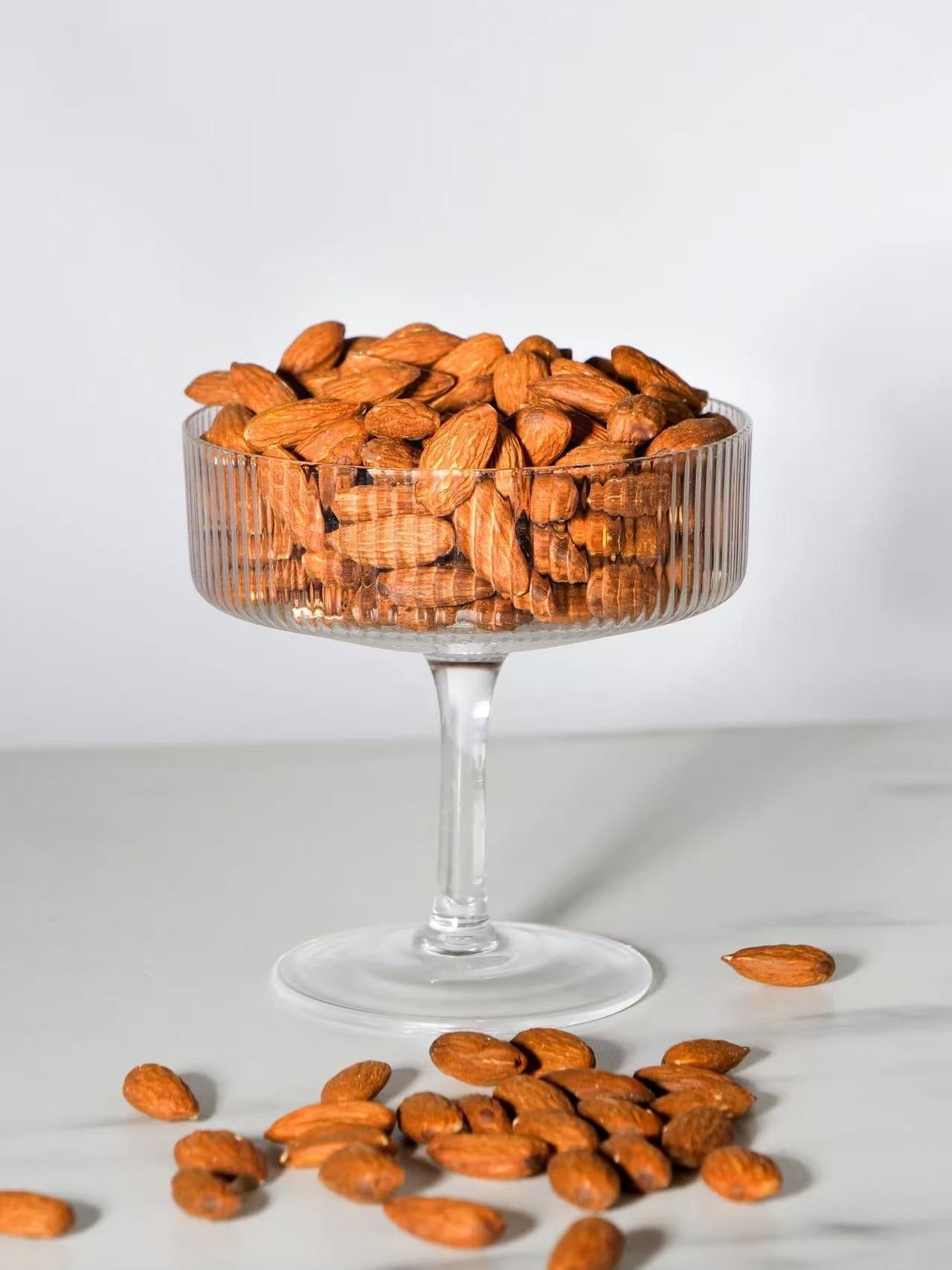 Lemke - Mampfmandeln - 50g - ( 100 Stück je Karton)